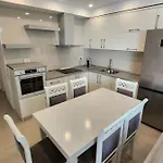 Lila Bella Sarandë